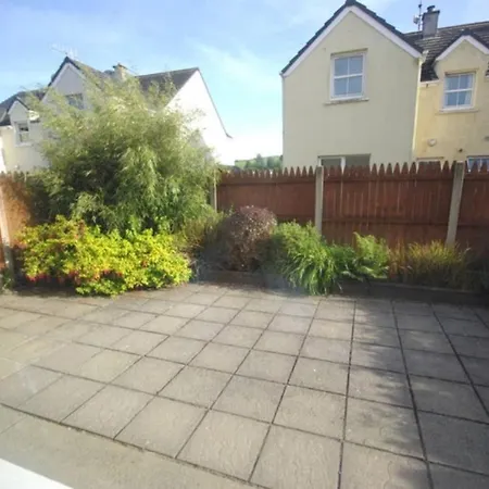 Holiday home Charming 4-bedroom House In - Pet Friendly Retreat Skibbereen
